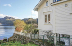 Отель Holiday home Hidrasund Rasvågveien  Hidrasund